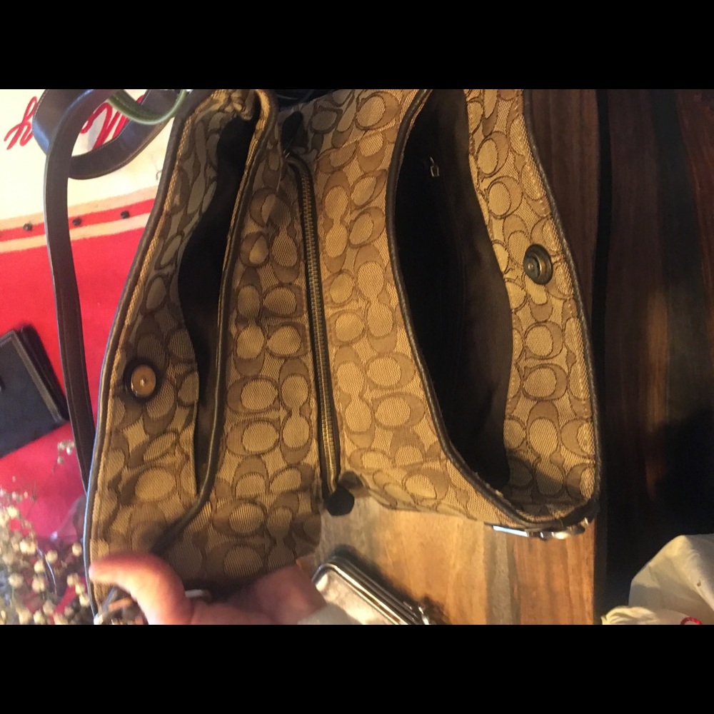 Coach Purse - Picture 3 of 4